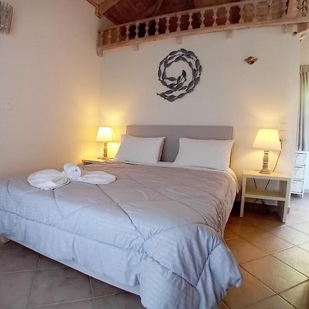 Muses Villas Финикунда Стая снимка