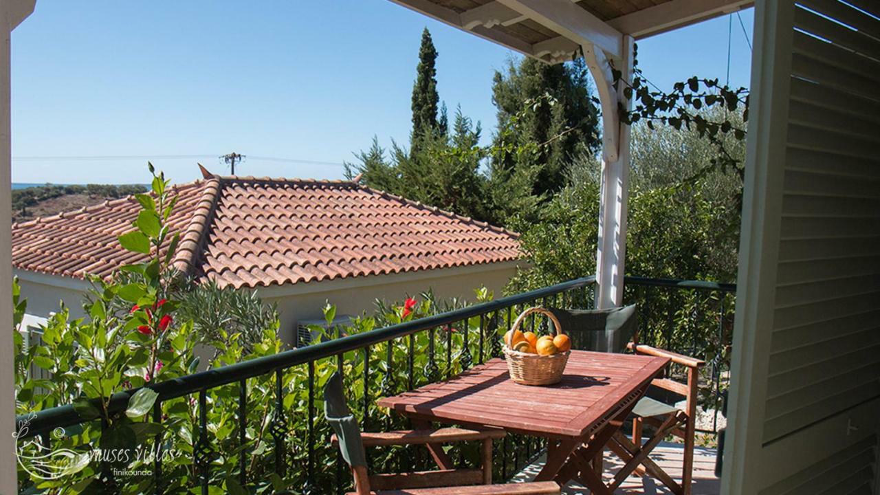 Muses Villas Финикунда Екстериор снимка