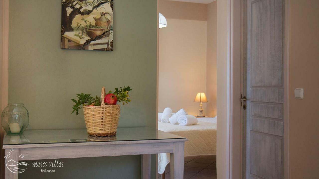 Muses Villas Финикунда Екстериор снимка