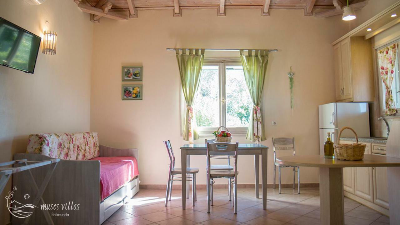 Muses Villas Финикунда Екстериор снимка