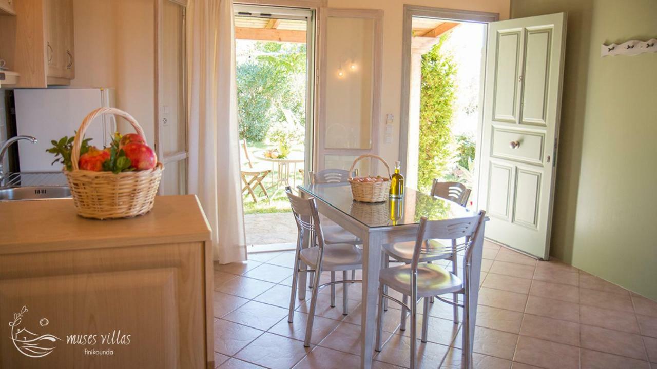 Muses Villas Финикунда Екстериор снимка