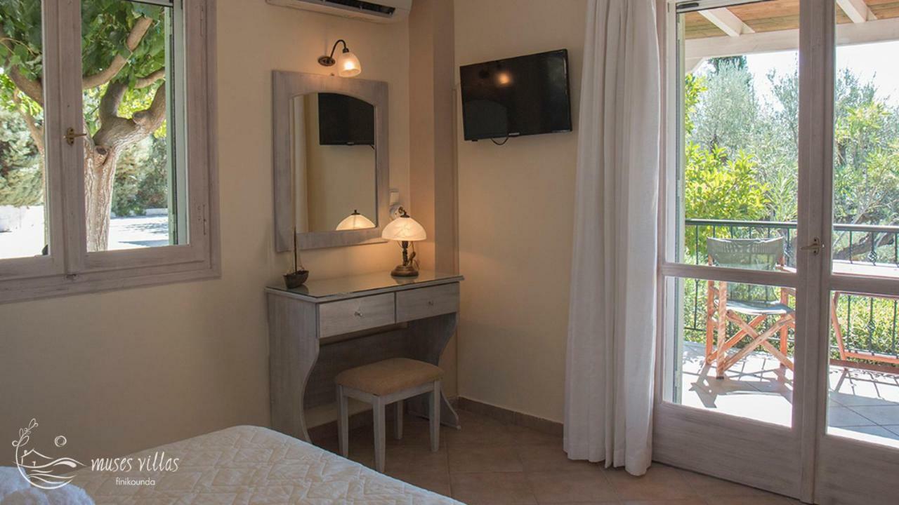 Muses Villas Финикунда Екстериор снимка